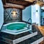 Aktivhotel & Gasthof Schmelz Ihr familienfreundliches Urlaubs Hotel mit Wellness, Almsauna, Chiemgau Karte