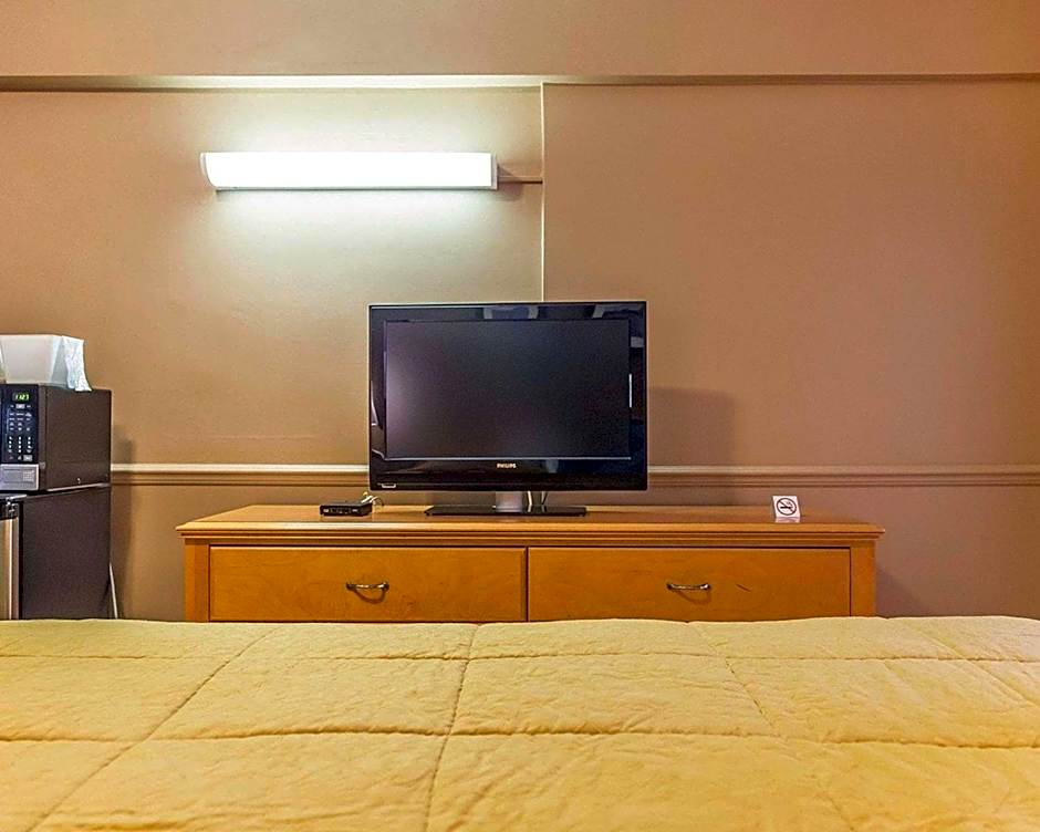 Econo Lodge Downtown