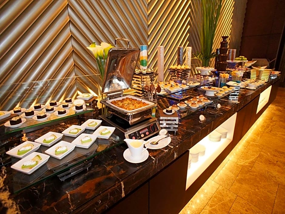 Crimson Hotel Filinvest City Manila