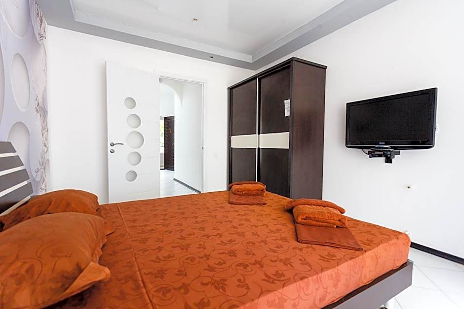VIP Hotel