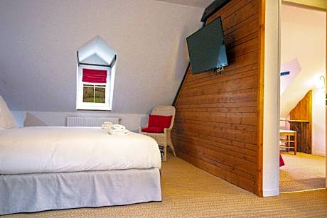 Two-Bedroom Suite