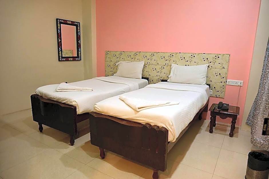 Hotel Ganga Monastery