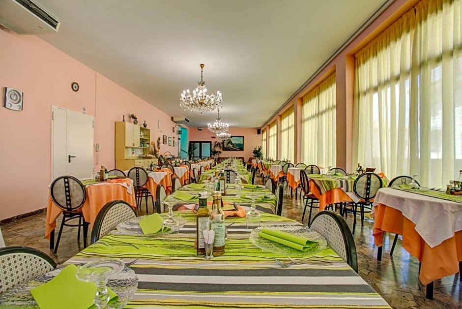 Hotel Diamante 5 minuti dalla fiera di rimini