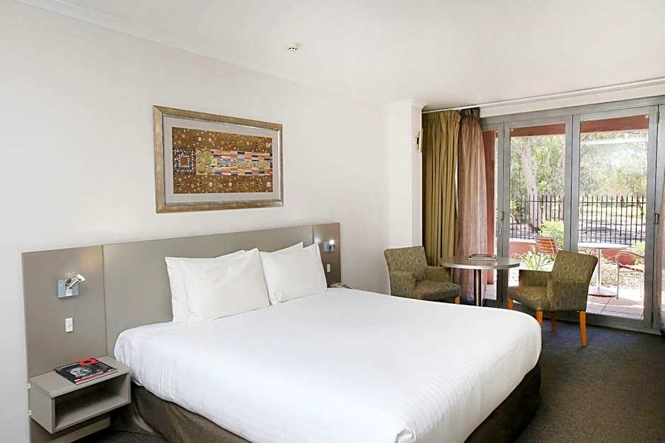 Stay at Alice Springs Hotel