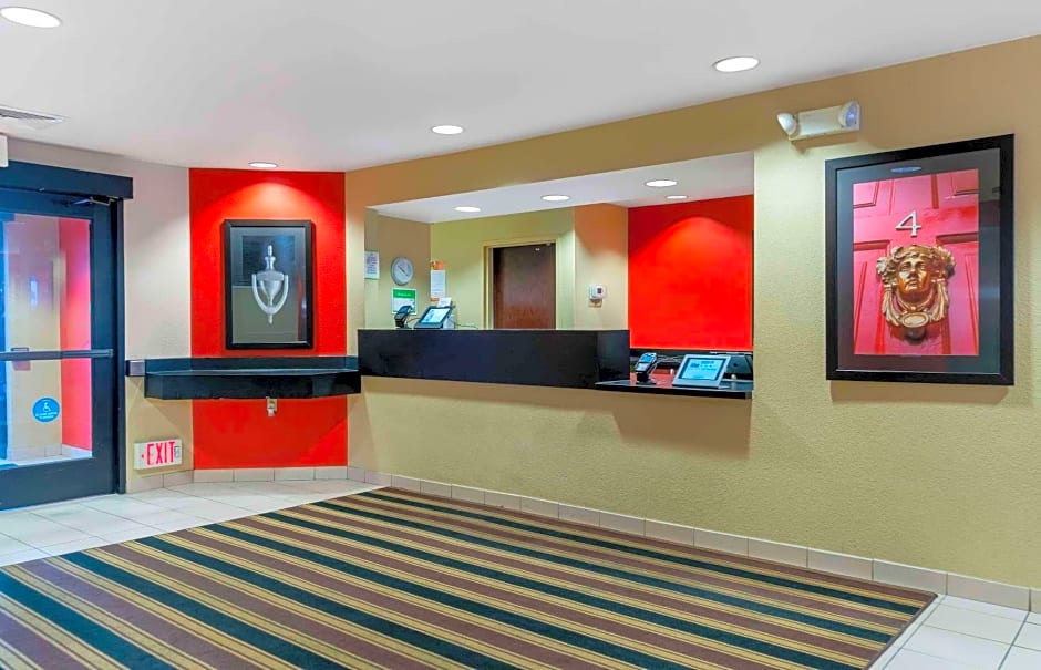 Extended Stay America Suites - Detroit - Metropolitan Airport