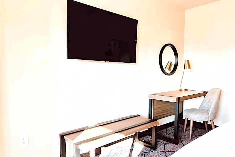 Ramada by Wyndham Modesto Yosemite Area