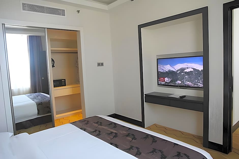 Promenade Hotel Kota Kinabalu