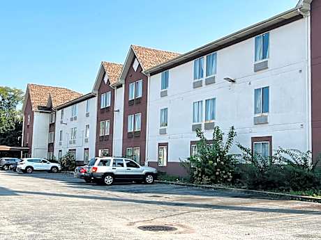 Kings Inn By OYO Calumet Park I-57