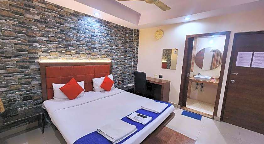 Bhammar's Inn - A Pure Vegetarian Hotel