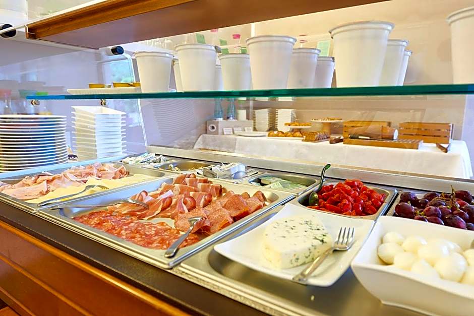 Hotel Vacanze 2000 - Adults Only