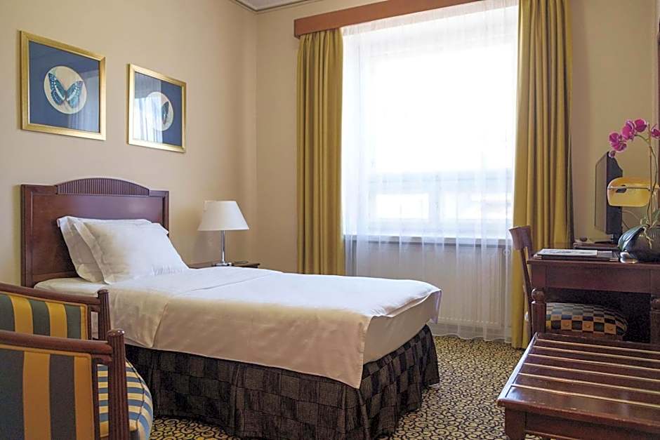 Grand Hotel Viljandi
