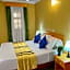 Rwizi Arch Hotel