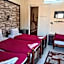 New Palace Hotel