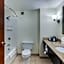 Burrstone Inn, Ascend Hotel Collection
