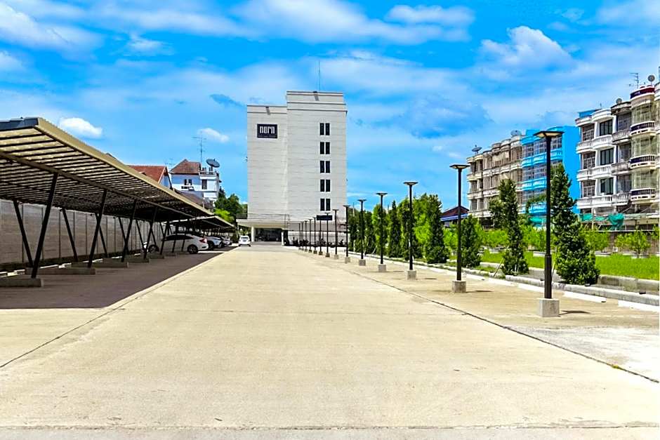 NORN Canalside Bangkok Hotel โรงแรมนอนริมคลอง