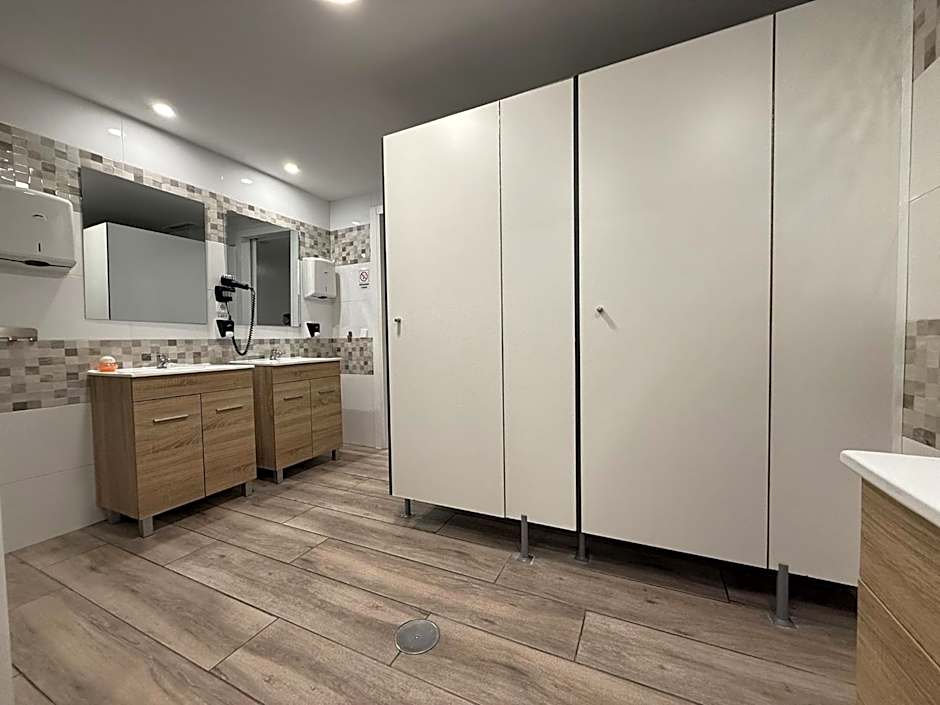 Hostel TKH-Rooms Mate