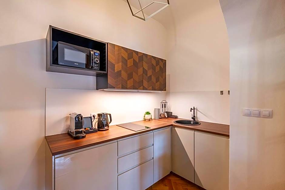 Primavera - Castle view apartments