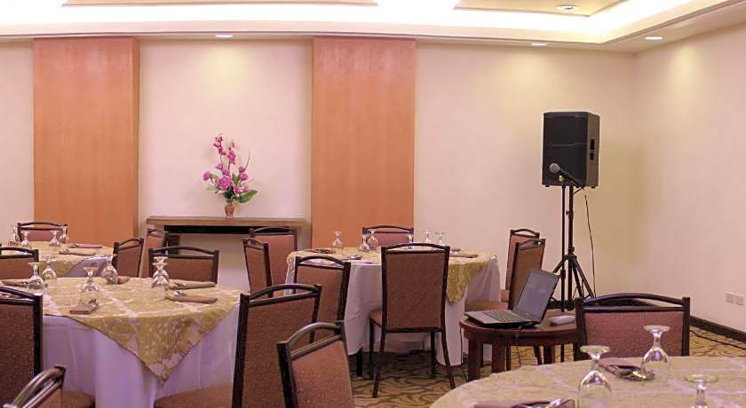 The Plaza Hotel - Balanga