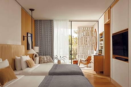 Aesthesis Room Queen