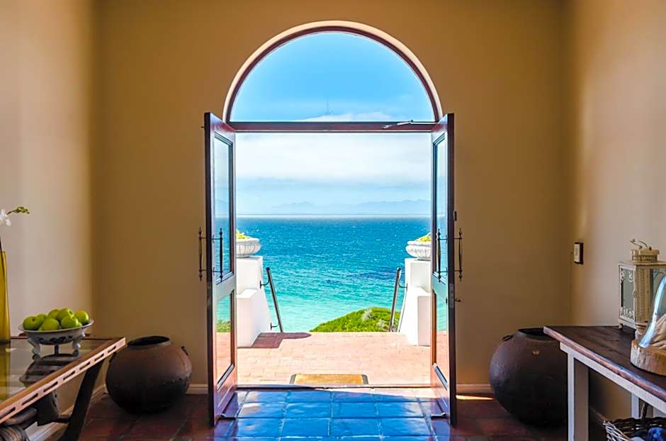 Whale View Manor & Spa