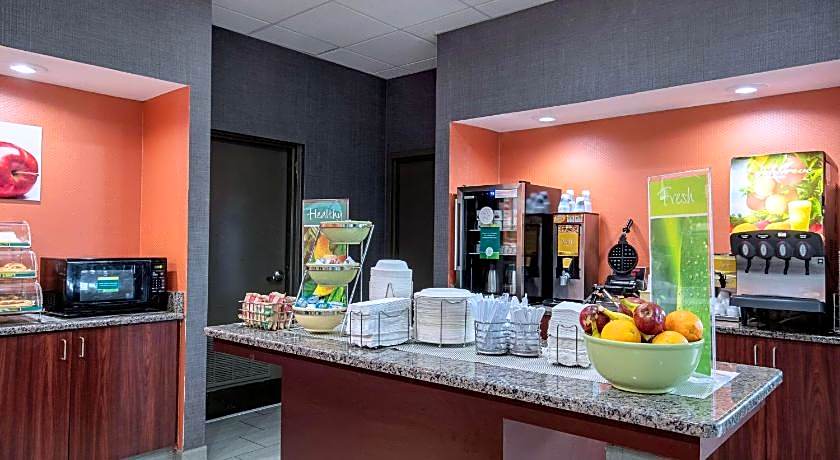 Quality Inn Holly Springs South