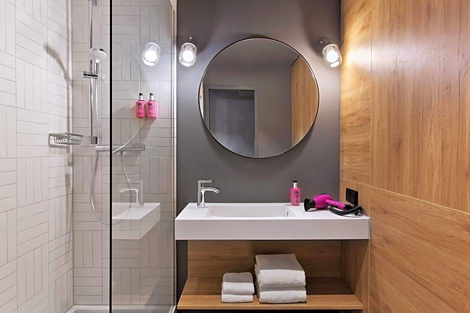 Moxy by Marriott Berlin Humboldthain Park