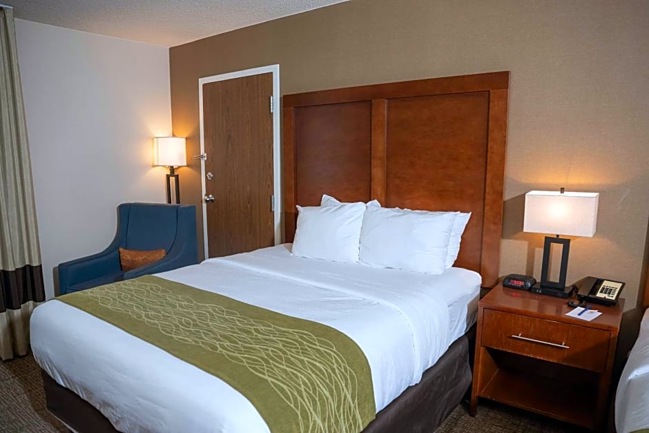 Comfort Inn & Suites Erie