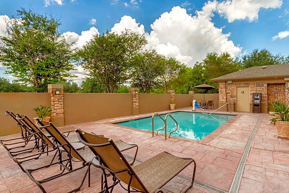 Best Western Plus Goliad Inn & Suites
