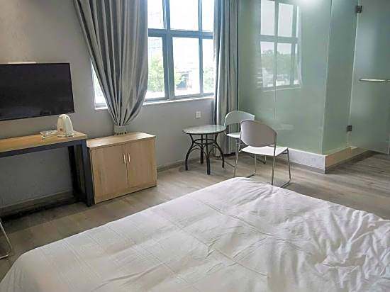 Ningbo Yihao Fashion Hotel