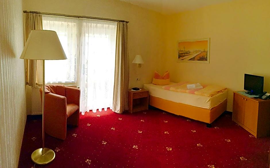 Hotel & Pension Villa Camenz