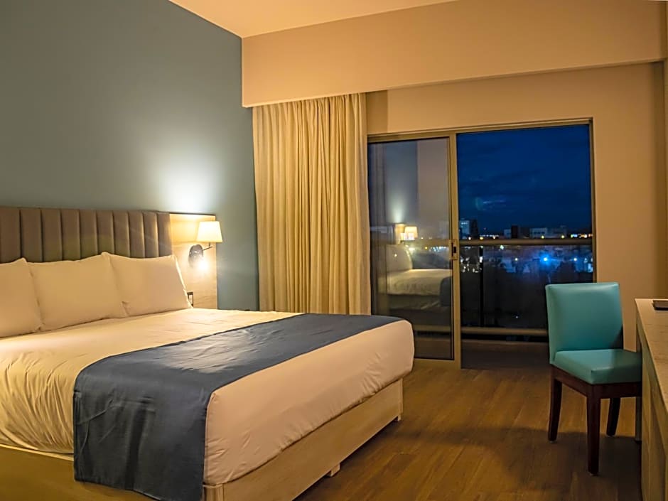 Varali Grand Hotel