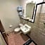 Four Oaks Lodging