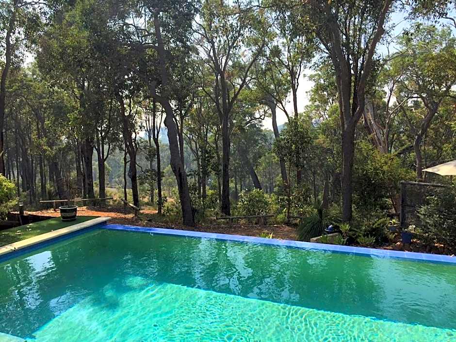 Dunsborough Ridge Retreat