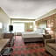 La Quinta Inn & Suites by Wyndham DC Metro Capitol Beltway