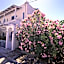 Astri Hotel