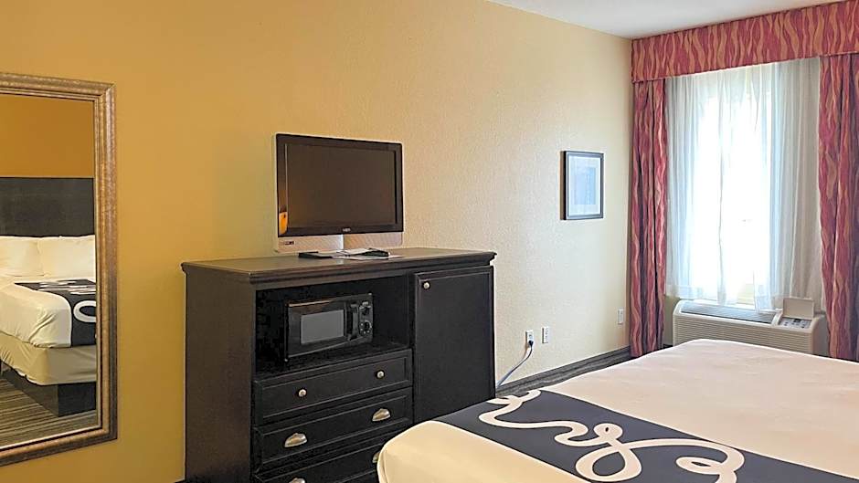 Studio 6 Slidell LA North Shore