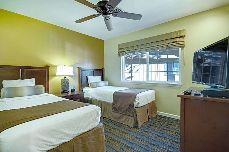 Photo 1 of 8 of 2 Bedroom Suite