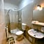 Easy Star Hotel