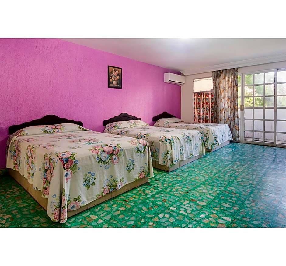 OYO Hotel San Martin