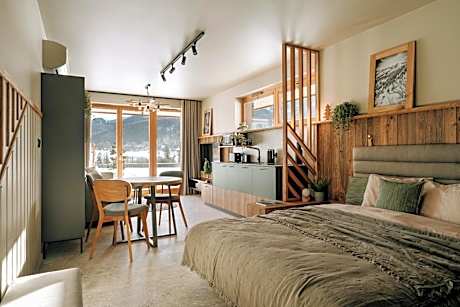 Premium Quadruple Room