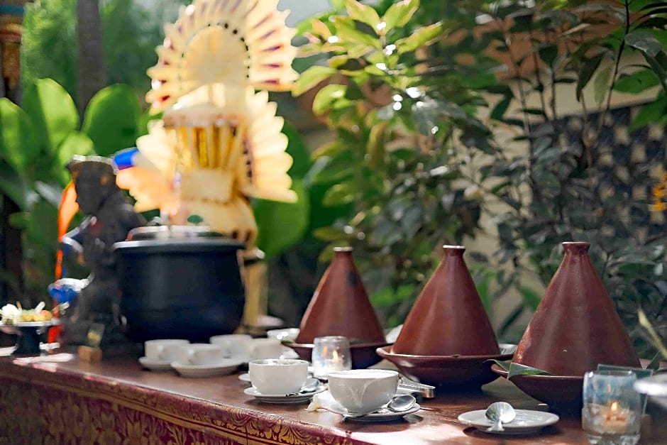 Fourteen Roses Boutique Hotel, Kuta