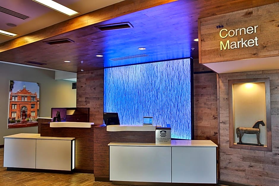 Fairfield Inn & Suites by Marriott Savannah Midtown
