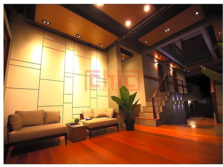 Chic Chiangkhan Hotel
