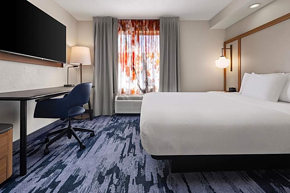 Fairfield Inn & Suites by Marriott Columbus East