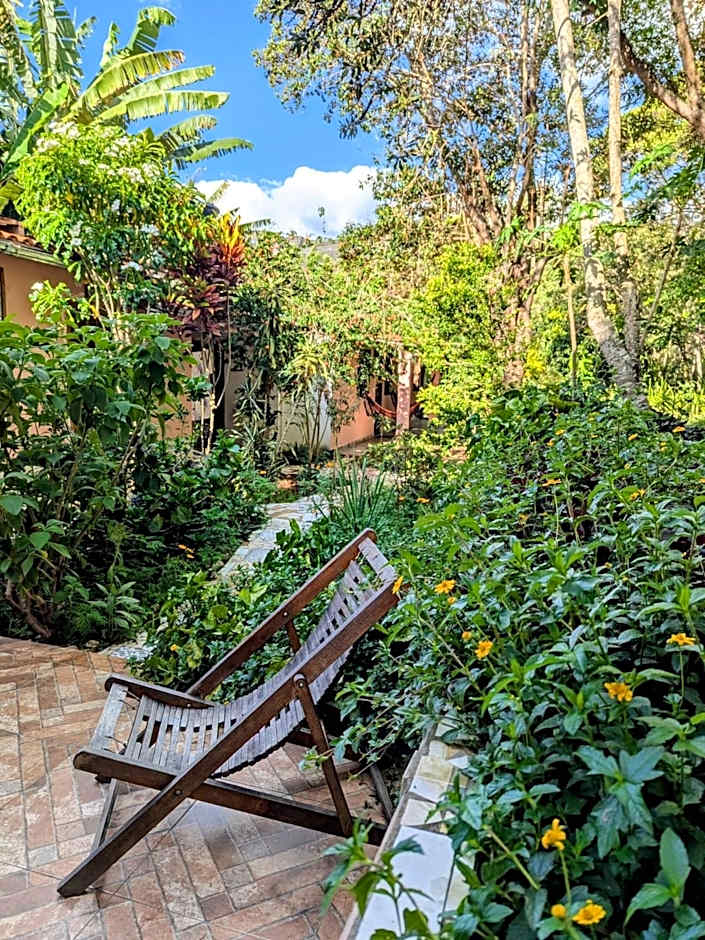 Casa das Irmãs - Só Mulheres - Women Only