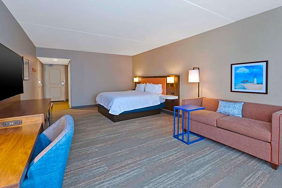 Hampton Inn By Hilton Cape Cod Canal