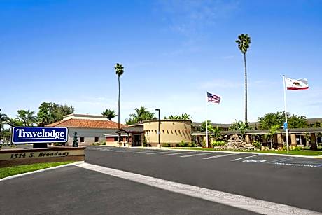 Travelodge by Wyndham Santa Maria