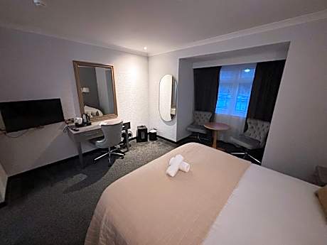 Double Guest Room