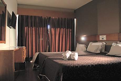 Double or Twin Room with Extra Bed