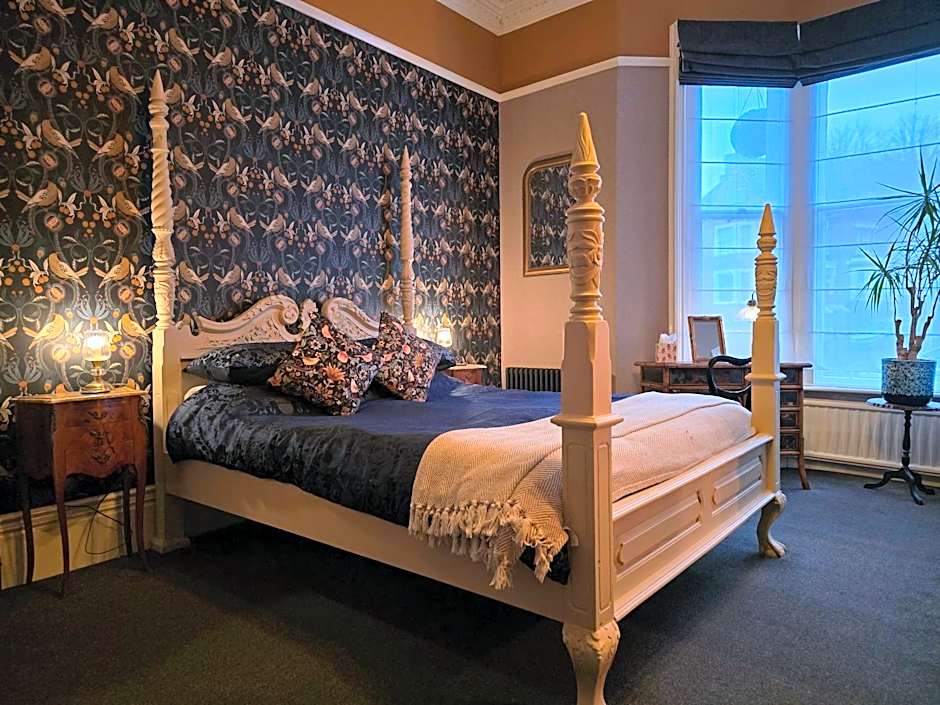 Ashburton House - B&B